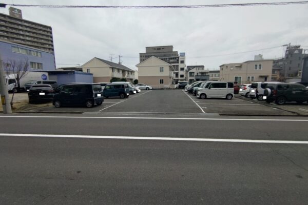 福山市若松町　月極駐車場
