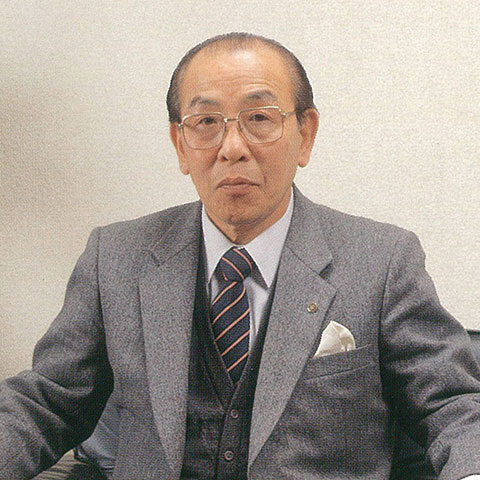松坂謙太郎