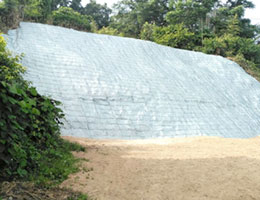 崩落法面改修工事