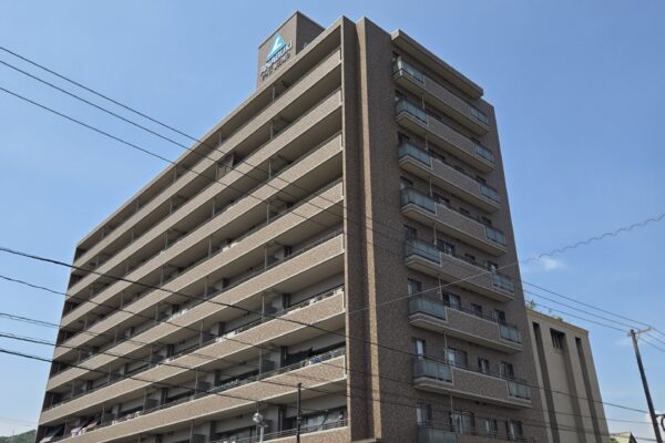 福山市春日町　サーパス春日通り　9階建て/9階部分