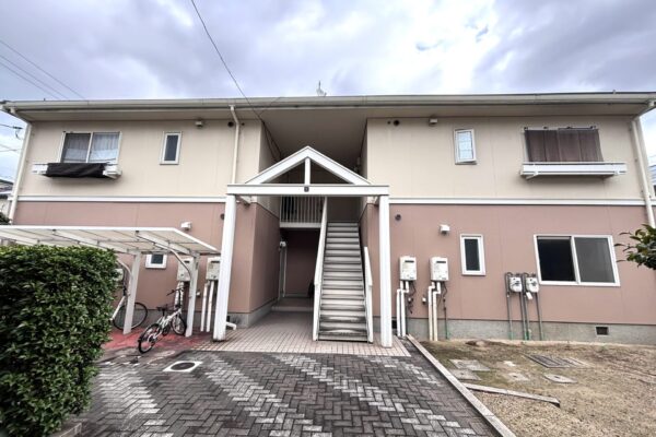 ラフォーレ若松Ｂ棟　軽量鉄骨造1階/2階建て　3DK　102号室